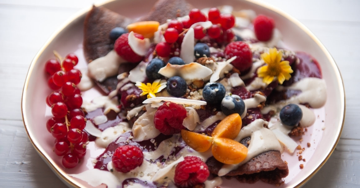Vegane Pfannkuchen einfach im Mixer zubereiten