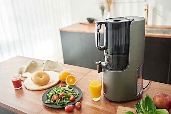 Mit dem Hurom H-200 frisch gepressten Organgensaft herstellen herstellen